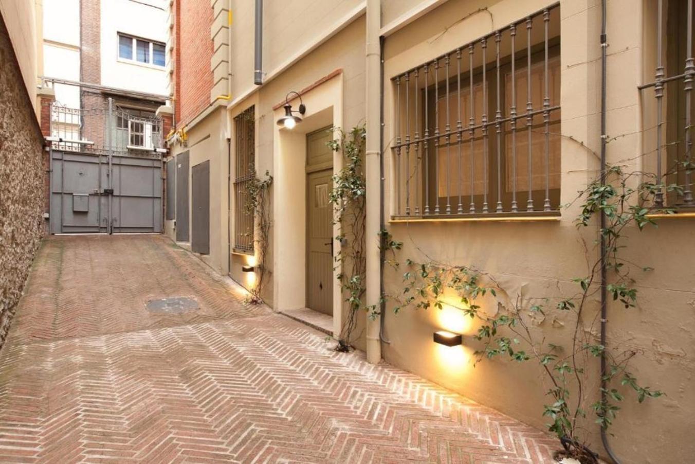 Romantic In Trendy Gracia Barcelona Exterior foto
